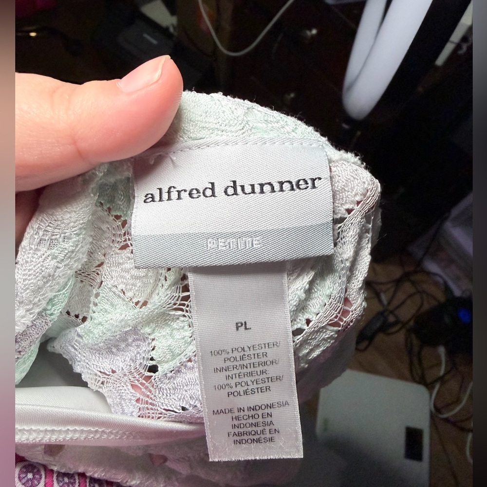 Alfred Dunner Pastel Lace Overlay Blouse – Petite Large - Picture 7 of 7